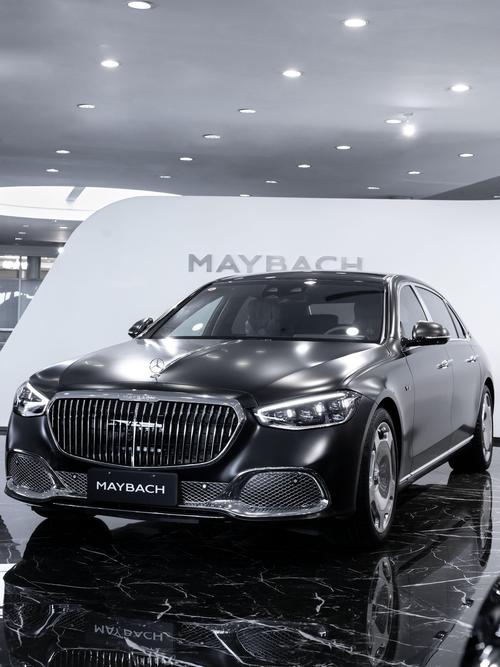 广州64岚图汽车的售后服务让用户无忧出行，迈巴赫未来的豪华车趋势