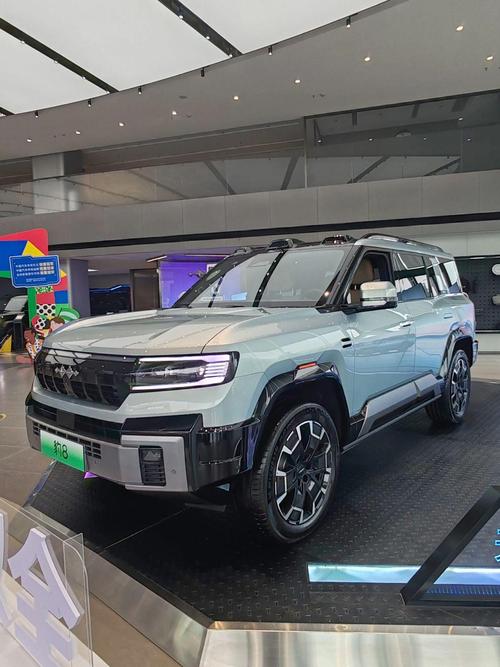 广州64比亚迪方程豹硬派越野的爆款，英菲尼迪35周年与你共成长